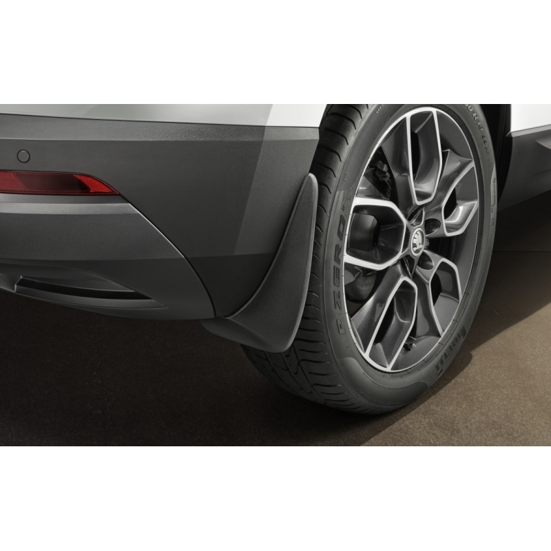 Purvsaugiai galiniai KAROQ -> 2022.02