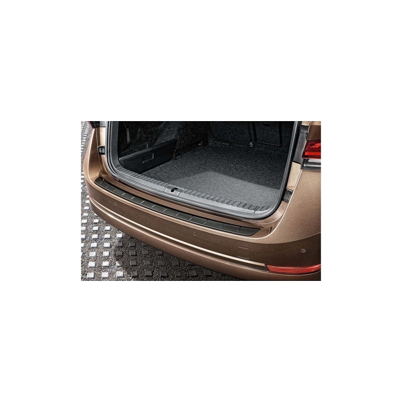 Galinio bamperio apsauginė juosta juoda Octavia IV (2019->)