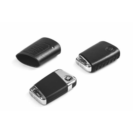 VÕTMEKATE NAHAST musta õmblusega